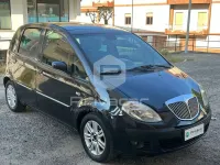 Usata Lancia Musa 95 CV (69 kW) 2006 Nero Monovolume
