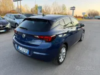 Usata Opel Astra Ultimate 122 CV (89 kW) 2021 Blu/azzurro Berlina