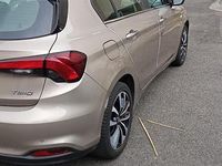 Usata Fiat Tipo 120 CV (88 kW) 2019 Marrone Utilitaria