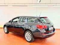Usata Opel Astra Sport 110 CV (80 kW) 2016 Nero Station wagon