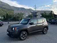 Usata Jeep Renegade Longitude 140 CV (102 kW) 2016 Grigio SUV