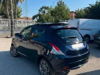 Usata Lancia Ypsilon 95 CV (69 kW) 2018 Bluazzurro Utilitaria