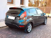 Usata Ford Fiesta Titanium 100 CV (73 kW) 2016 Grigio Berlina