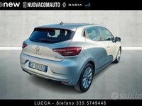 Käytetty Renault Clio V Intens 140 HP (102 kW) 2022 Harmaa Sedan