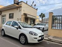 Usata Fiat Punto Lounge 95 CV (69 kW) 2017 Bianco Utilitaria