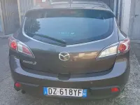 Usata Mazda 3 109 CV (80 kW) 2009 Grigio Berlina