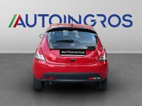 Usata Lancia Ypsilon Gold 69 CV (50 kW) 2023 Rosso Utilitaria