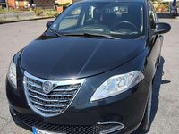 Usata Lancia Ypsilon Silver 69 CV (50 kW) 2013 Nero Utilitaria