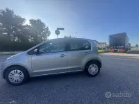 Usata VW up! 68 CV (50 kW) 2014 Grigio Utilitaria