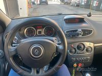 Usata Renault Clio III 75 CV (55 kW) 2008 Nero Utilitaria