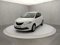 Usata Lancia Ypsilon Silver 95 CV (69 kW) 2017 Bianco Utilitaria