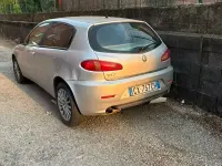 Usata Alfa Romeo 147 105 CV (77 kW) 2005 Grigio Utilitaria