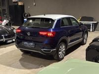 Usata VW T-Roc Style 116 CV (85 kW) 2019 Blu metallizzato SUV