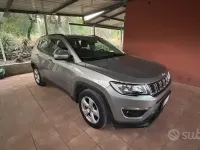 Usata Jeep Compass 120 CV (88 kW) 2019 Grigio SUV