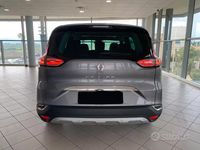 Usata Renault Espace 160 CV (117 kW) 2017 Grigio Monovolume