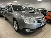 Usata Subaru Legacy Trend 150 CV (110 kW) 2009 Argento Station wagon