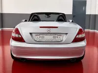 Usata Mercedes SLK200 163 CV (119 kW) 2006 Argento Cabrio