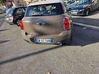 Usata Mini Cooper D Countryman 111 CV (81 kW) 2014 Marrone SUV