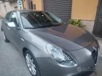Usata Alfa Romeo Giulietta 120 CV (88 kW) 2016 Grigio Utilitaria