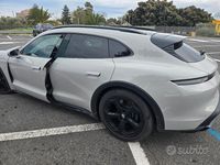 Usata Porsche Taycan 300 kW (408 CV) 2022 Bianco Berlina