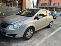 Usata Opel Corsa 2008 Grigio Utilitaria