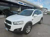 Usata Chevrolet Captiva LT 163 CV (119 kW) 2012 Bianco SUV