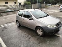 Usata Fiat Punto 80 CV (58 kW) 2004 Utilitaria
