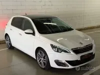 Usata Peugeot 308 GT-line 120 CV (88 kW) 2015 Bianco Berlina