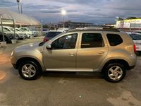 Usata Dacia Duster Ambiance 110 CV (80 kW) 2011 Oro Station wagon