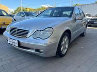 Usata Mercedes C270 Elegance 170 CV (125 kW) 2004 Argento Berlina