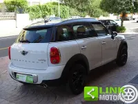 Usata Mini Cooper D Countryman 111 CV (81 kW) 2016 Bianco SUV