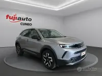 Usata Opel Mokka Elegance 101 CV (74 kW) 2024 Grigio SUV