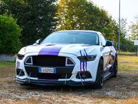 Usata Ford Mustang 317 CV (233 kW) 2016 Bianco Coupé