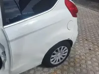 Second-hand Ford Fiesta Titanium 82 CP (60 kW) 2012 Alb Berlinǎ