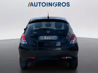 Usata Lancia Ypsilon Silver 69 CV (50 kW) 2023 Nero Utilitaria