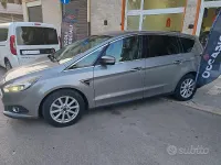 Usata Ford S-MAX Titanium 163 CV (119 kW) 2016 Grigio Monovolume
