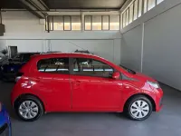 Usata Peugeot 108 Allure 72 CV (52 kW) 2018 Rosso Utilitaria