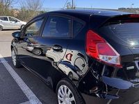 Usata Ford Fiesta 101 CV (74 kW) 2017 Nero Berlina