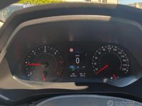 Usata Renault Captur 95 CV (69 kW) 2021 Blu SUV