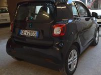 Usata Smart ForTwo Coupé Prime 41 kW (56 CV) 2021 Nero Utilitaria