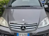 Usata Mercedes A180 Elegance 109 CV (80 kW) 2010 Grigio Berlina