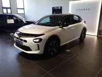 Nuova Lancia Ypsilon 101 CV (74 kW) 2025 Argento Utilitaria