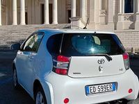 Usata Toyota iQ 98 CV (72 kW) 2010 Bianco Utilitaria