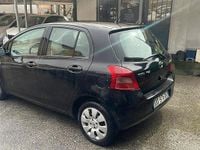 Usata Toyota Yaris Sol 89 CV (65 kW) 2006 Nero Berlina