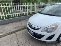 Usata Opel Corsa 75 CV (55 kW) 2011 Bianco Utilitaria