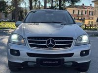 Usata Mercedes ML320 224 CV (164 kW) 2006 Argento SUV