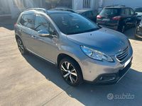 Usata Peugeot 2008 Allure 100 CV (73 kW) 2015 Grigio SUV