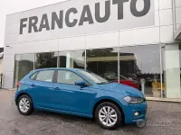 Käytetty VW Polo Highline 95 HP (69 kW) 2018 Sininen Viistoperä