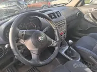 Usata Alfa Romeo 147 Distinctive 120 CV (88 kW) 2006 Grigio Utilitaria