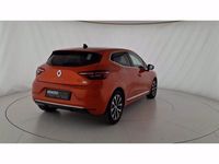 Usata Renault Clio V Techno 145 CV (106 kW) 2022 Arancione